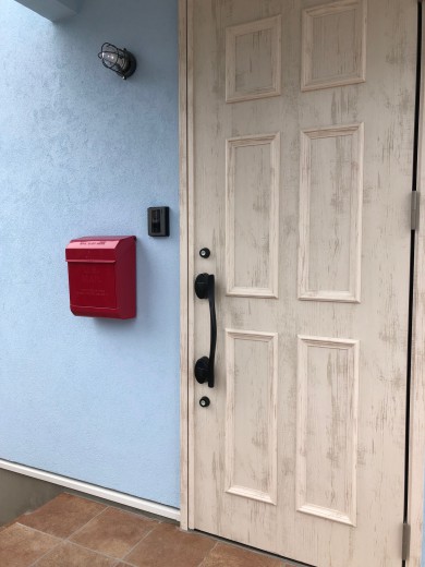 MAIL BOX